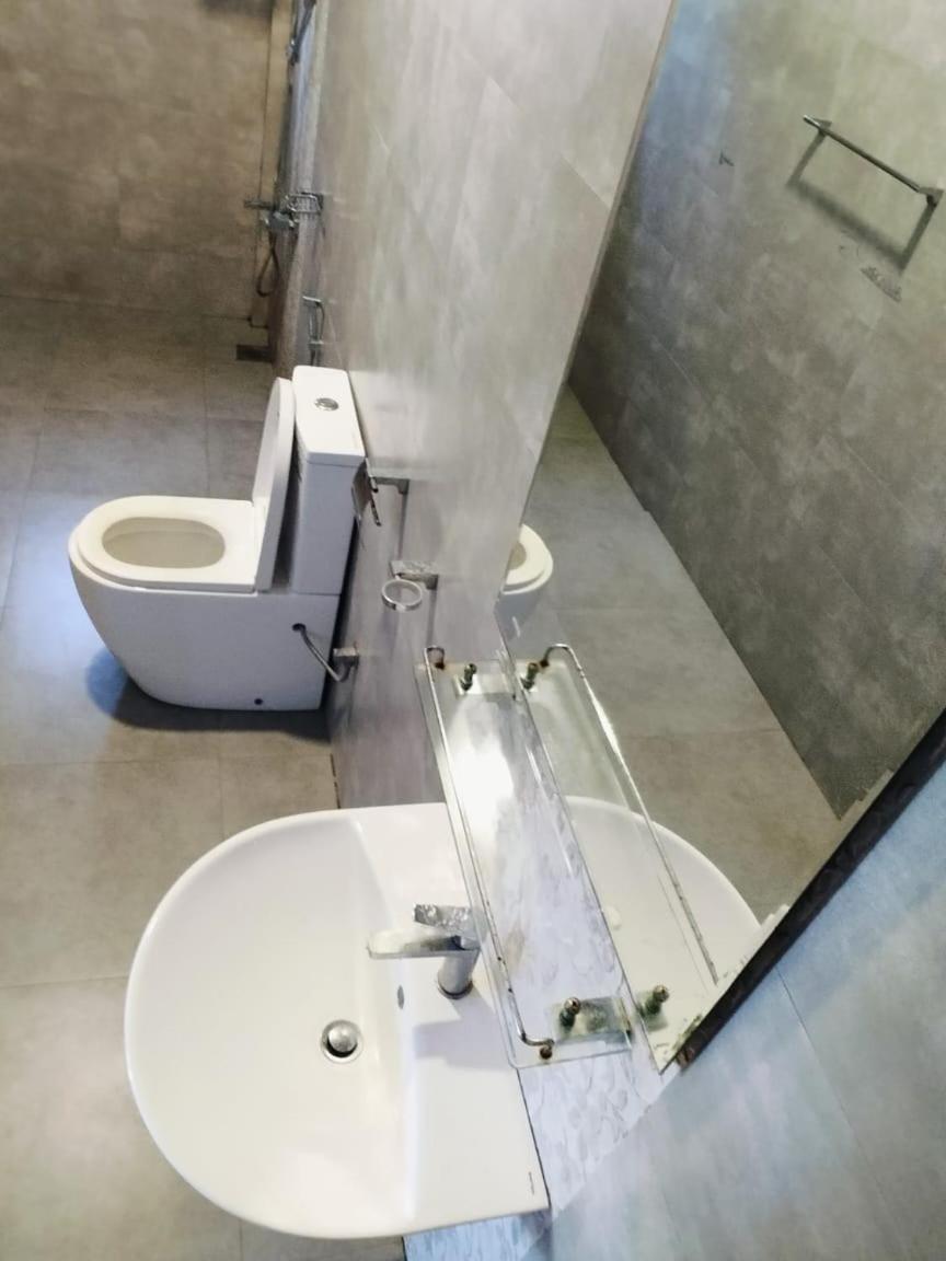 Nancy Guest Hotel Мириса Екстериор снимка