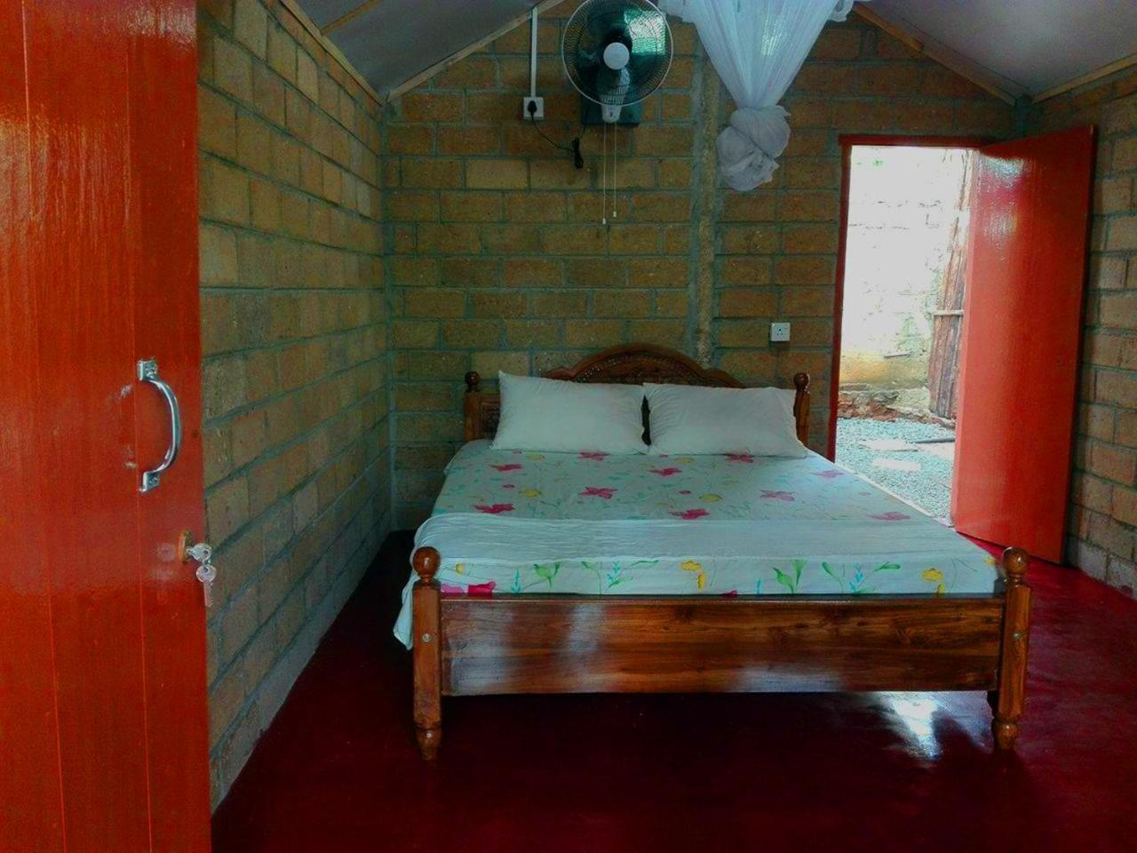 Nancy Guest Hotel Мириса Екстериор снимка